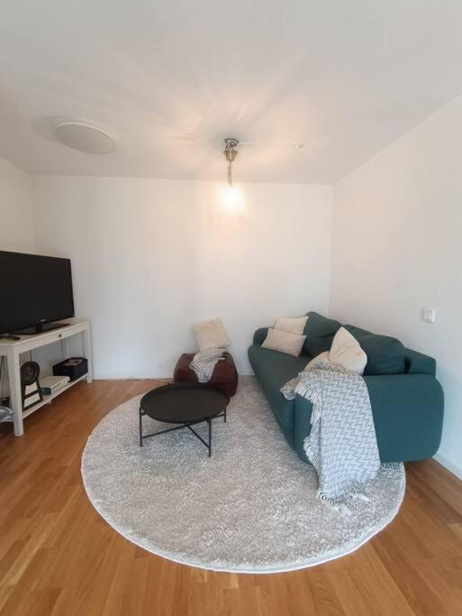Modern, Private Spacious & Fully Equipped For 2-5 People Near Forest, With Kitchen, Washer, Pets Friendly Floda  Εξωτερικό φωτογραφία